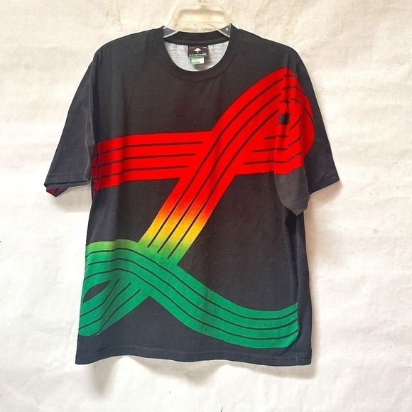 LRG Snowboards Black Green Red Short Sleeve T Shirt Tee XL - Picture 1 of 8